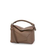 Loewe Men Puzzle Edge bag in grained calfskin 206XF541 Tundra