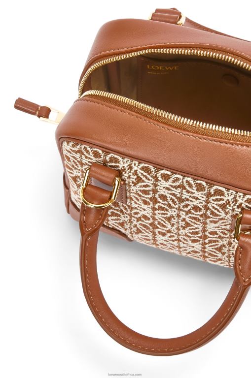 Loewe Women Amazona 16 Square bag in Anagram jacquard and calfskin 206XF163 Tan/Pecan - Image 7