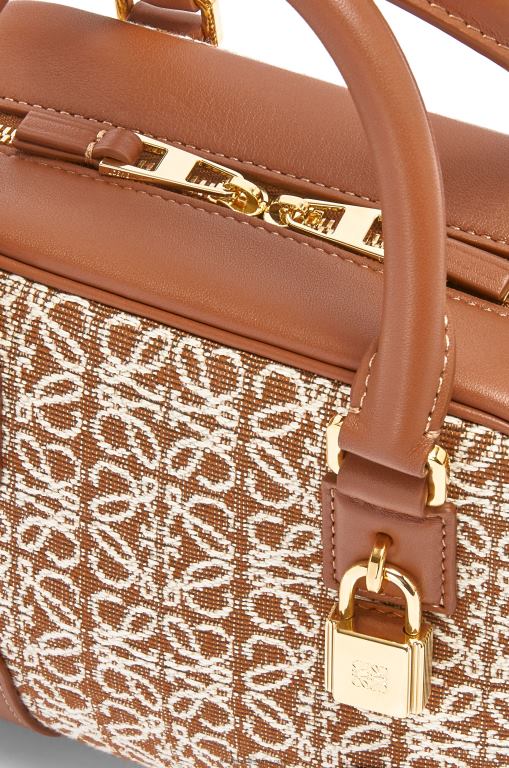Loewe Women Amazona 16 Square bag in Anagram jacquard and calfskin 206XF163 Tan/Pecan - Image 9