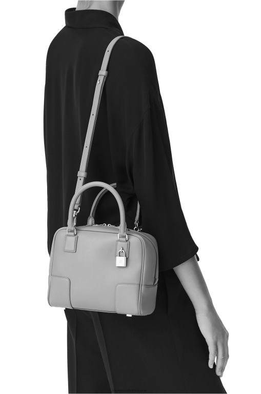 Loewe Women Amazona 19 square bag in nappa calfskin 206XF167 Warm Desert - Image 4