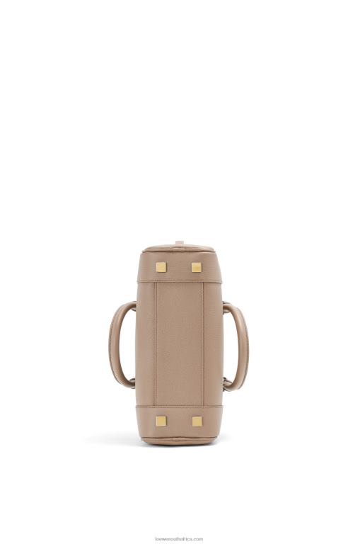 Loewe Women Amazona 23 bag in soft grained calfskin 206XF154 Sand - Image 6