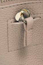 Loewe Women Amazona 23 bag in soft grained calfskin 206XF154 Sand - Image 9