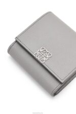 Loewe Women Anagram compact flap wallet in pebble grain calfskin 206XF1207 Pearl Grey - Image 5