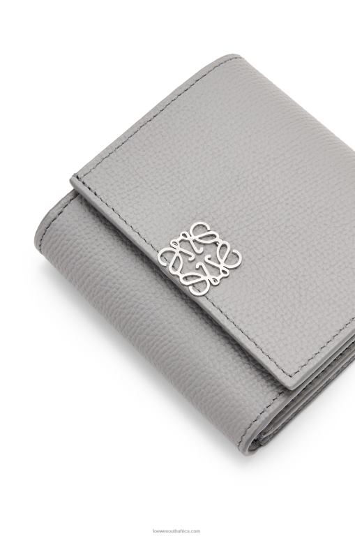 Loewe Women Anagram compact flap wallet in pebble grain calfskin 206XF1207 Pearl Grey - Image 5