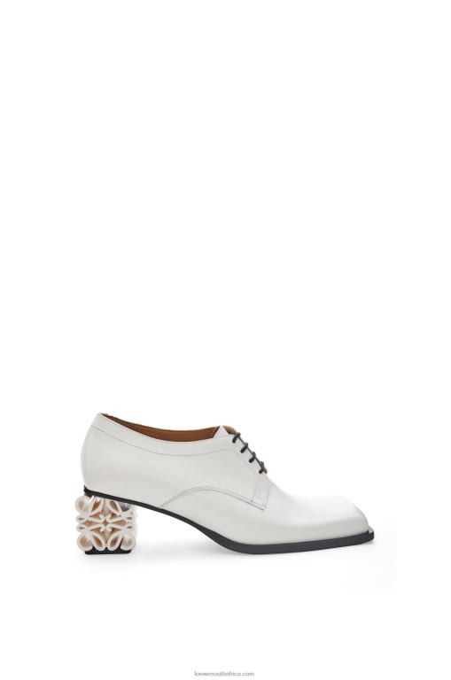 loewe_women_anagram_heel_brogue_in_calfskin_206xf769_white.jpg Loewe Women Anagram heel brogue in calfskin 206XF769 White - Image 1