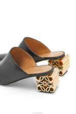 Loewe Women Anagram heel mule in calfskin 206XF764 Black - Image 4