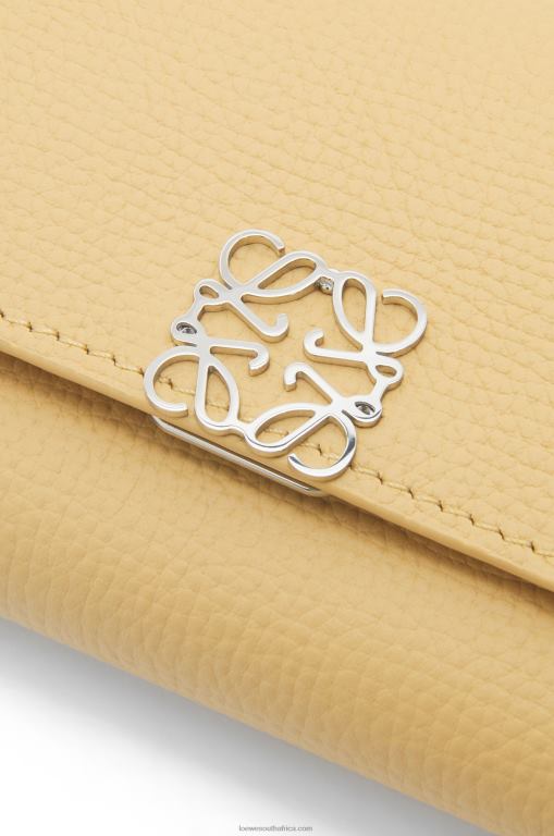 Loewe Women Anagram small vertical wallet in pebble grain calfskin 206XF1264 Dark Butter - Image 5