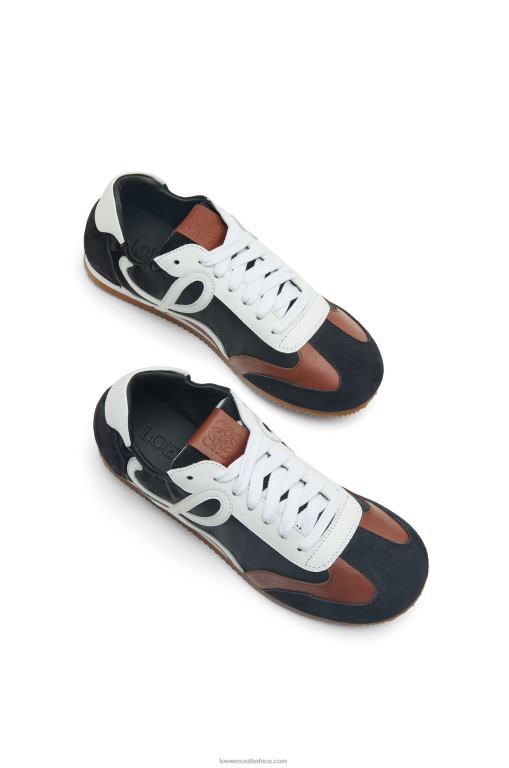 Loewe Women Ballet Runner in nylon and calfskin 206XF667 Black/White - Image 3
