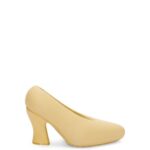 Loewe Women Comic foam pump in light foam rubber 206XF732 Oat Milk