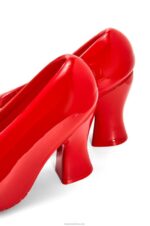 Loewe Women Comic lacquered foam pump in light foam rubber 206XF733 Shiny Red - Image 4