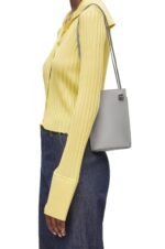 Loewe Women Dice pocket in classic calfskin 206XF572 Pearl Grey - Image 2