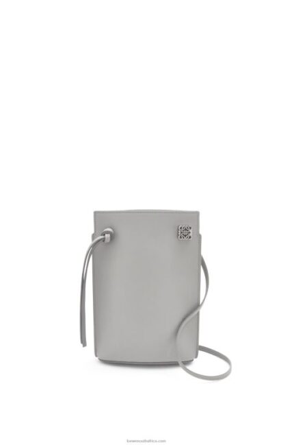Loewe Women Dice pocket in classic calfskin 206XF572 Pearl Grey