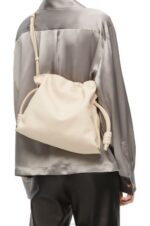 Loewe Women Flamenco clutch in nappa calfskin 206XF355 Angora - Image 2