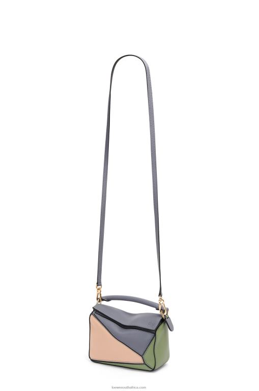 Loewe Women Mini Puzzle bag in classic calfskin 206XF284 Asphalt Grey/Nude - Image 5