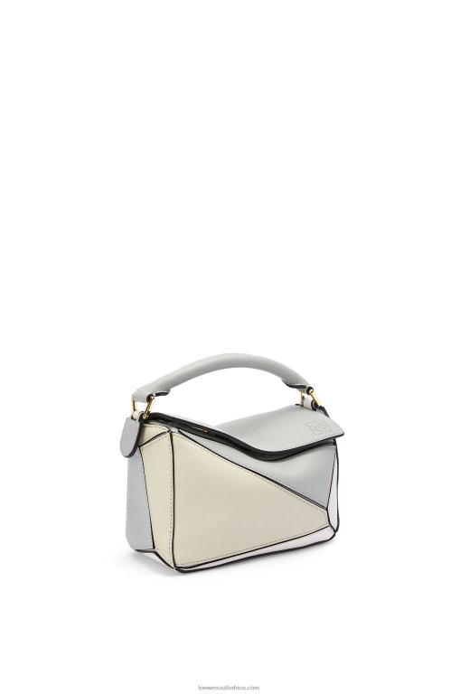 Loewe Women Mini Puzzle bag in classic calfskin 206XF288 Ash Grey/Marble Green - Image 2