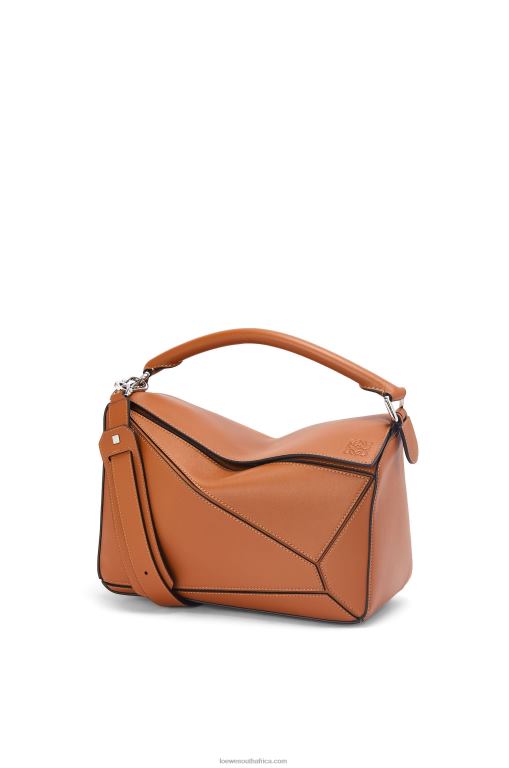loewe_women_puzzle_bag_in_classic_calfskin_206xf487_tan.jpg Loewe Women Puzzle bag in classic calfskin 206XF487 Tan - Image 1