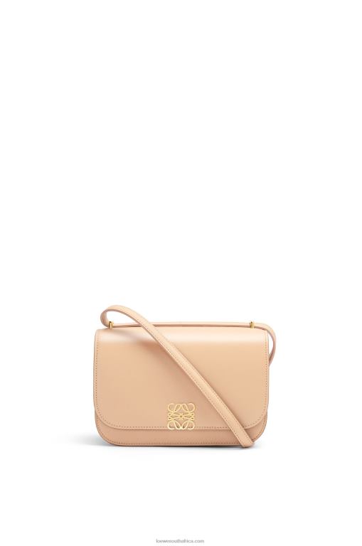 loewe_women_small_goya_bag_in_silk_calfskin_206xf493_nude.jpg Loewe Women Small Goya bag in silk calfskin 206XF493 Nude - Image 1