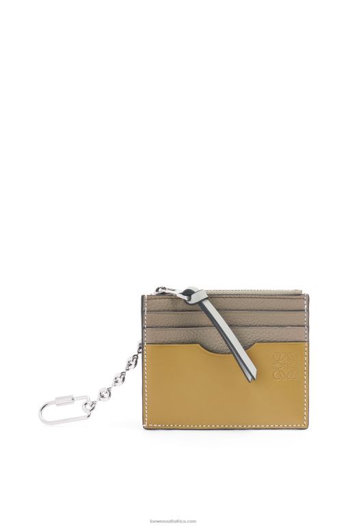 loewe_women_square_cardholder_in_soft_grained_calfskin_with_chain_206xf1382_laurel_green_ochre.jpg Loewe Women Square cardholder in soft grained calfskin with chain 206XF1382 Laurel Green/Ochre - Image 1